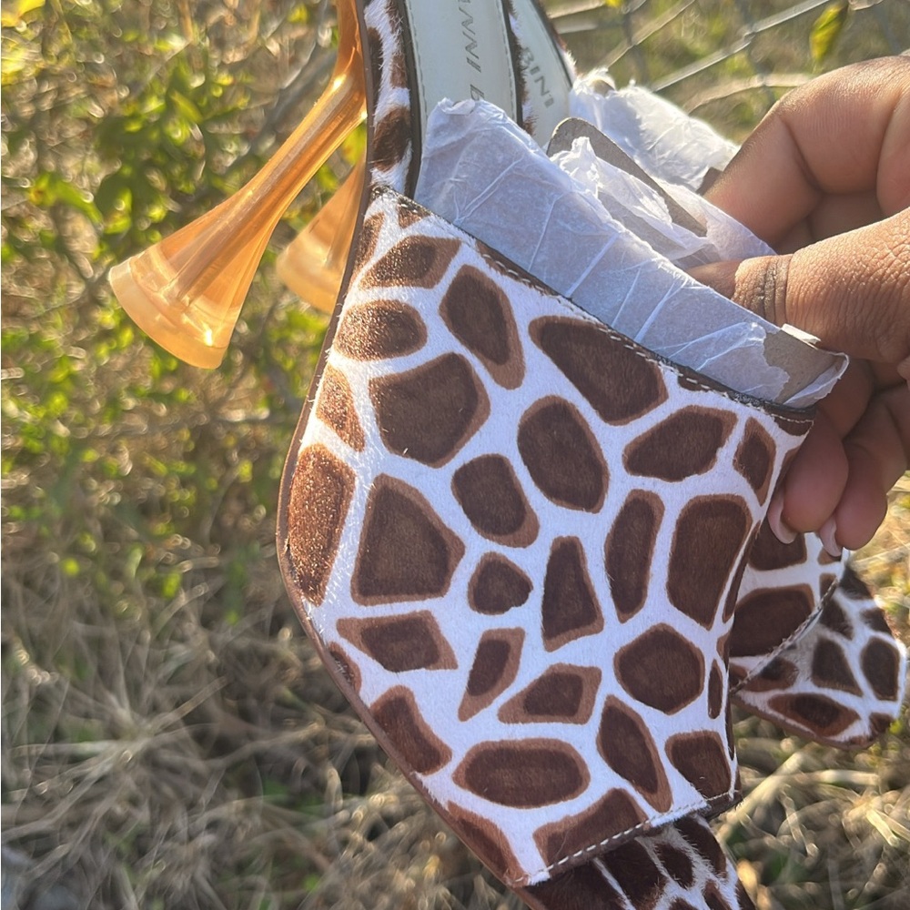 Gianni Bini Animal giraffe Print Heels with Clear Gold Heel